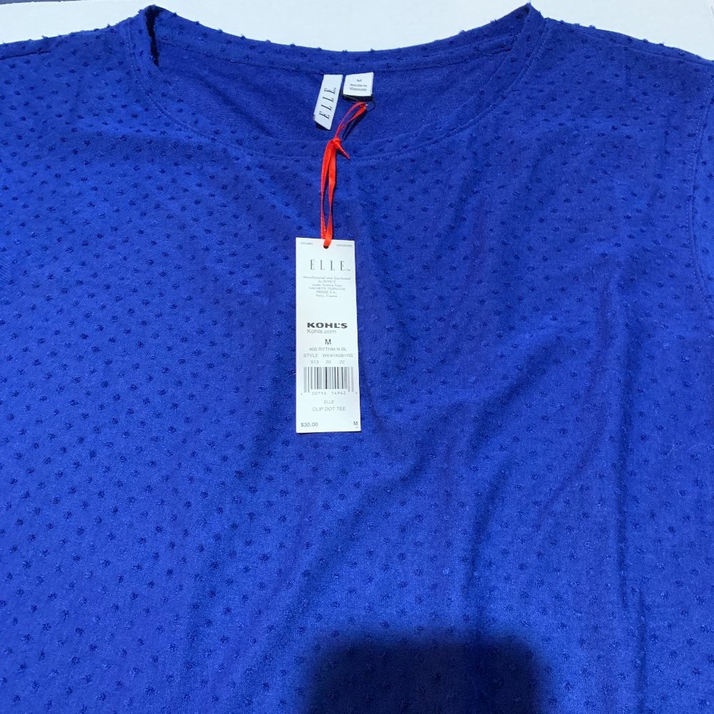 Women's elle  Tee shirt  top NWT  blue size MEDIUM